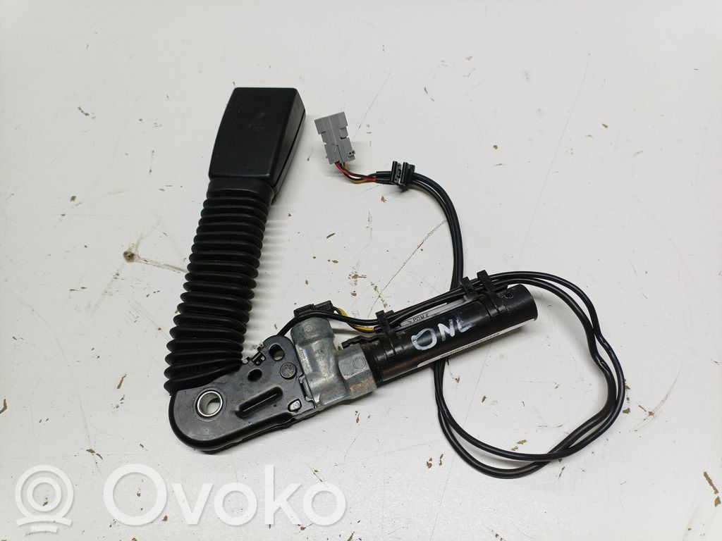 Mini One - Cooper Clubman R55 Front seatbelt buckle 