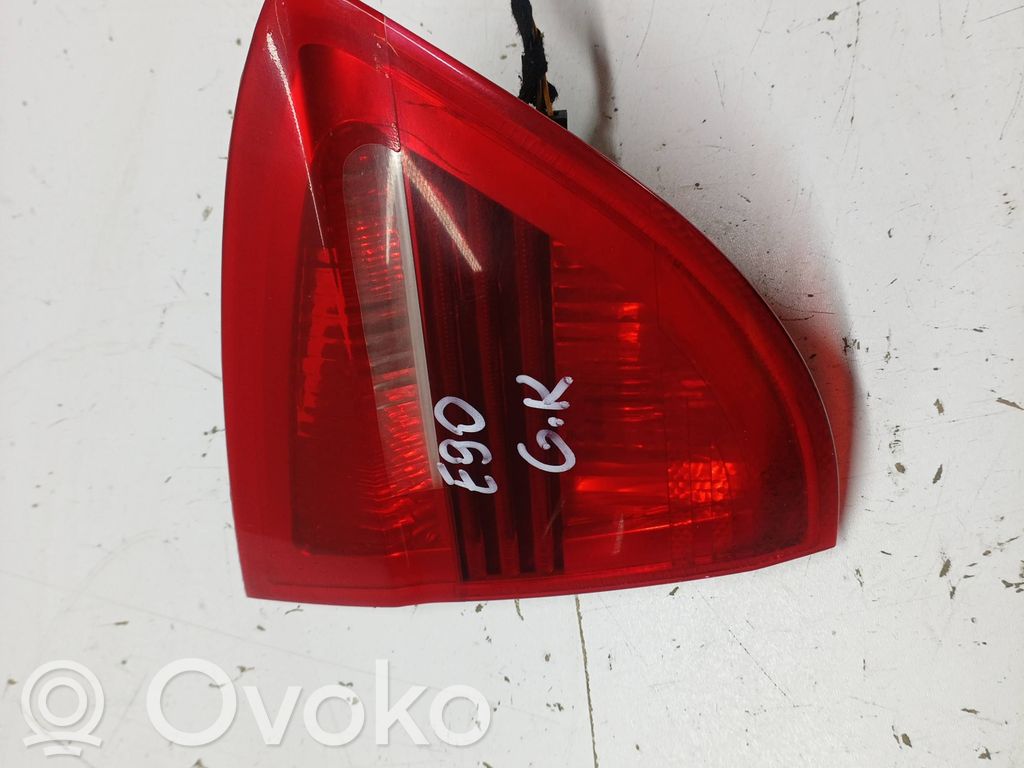 BMW 3 E90 E91 Tailgate rear/tail lights 