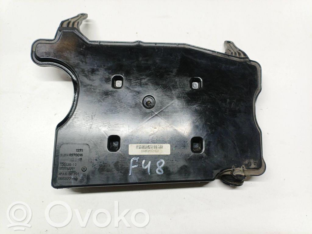 BMW X1 F48 F49 Rezonator / Dolot powietrza 