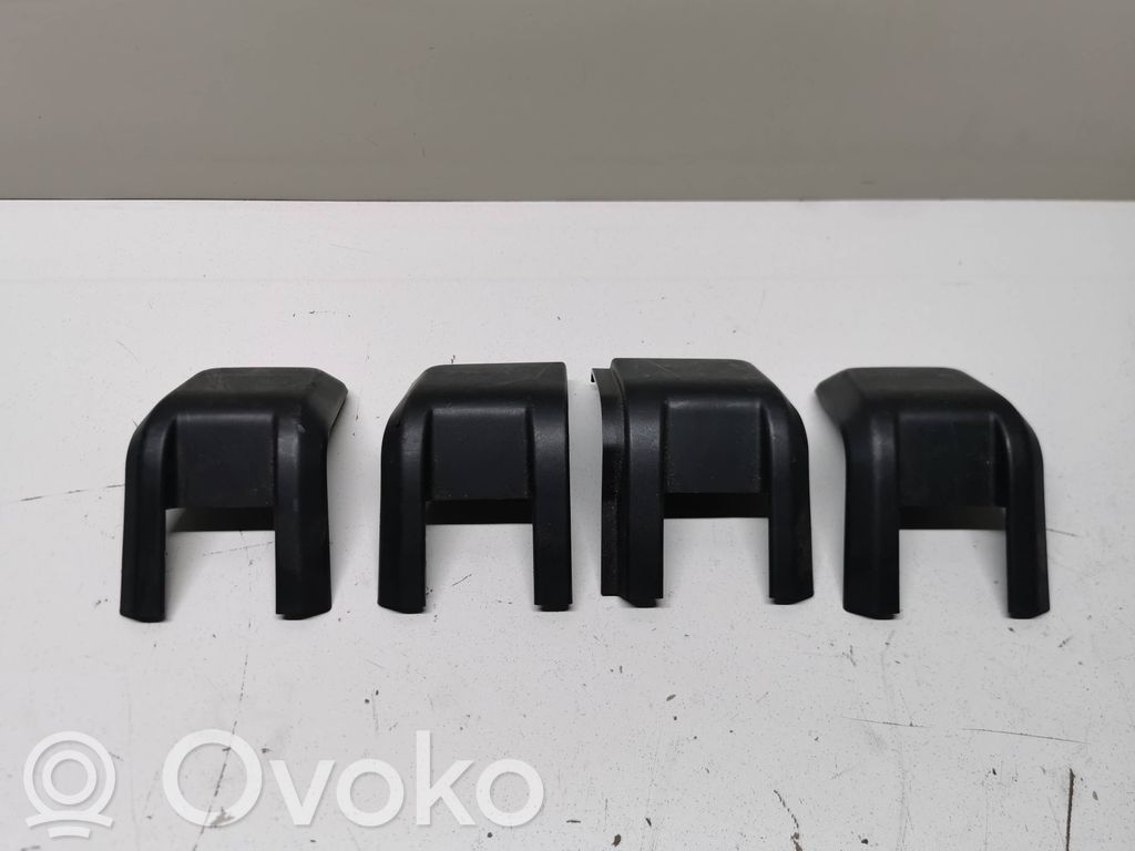 BMW 2 F45 Copertura rivestimento binario sedile posteriore 
