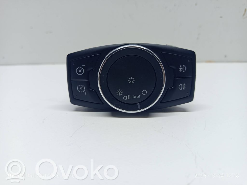 Ford Focus Light switch 