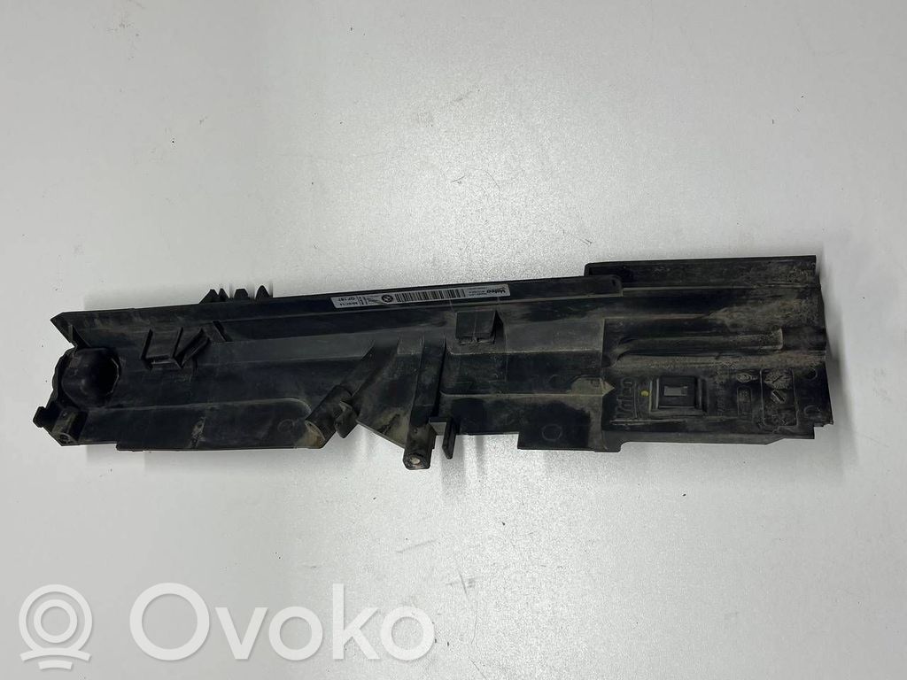 BMW 2 Active Tourer U06 Suport lateral panou fixare radiatoare 