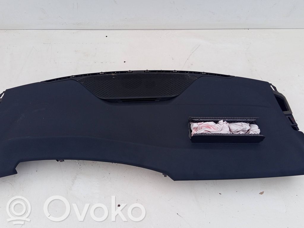BMW 2 Active Tourer U06 Dashboard 