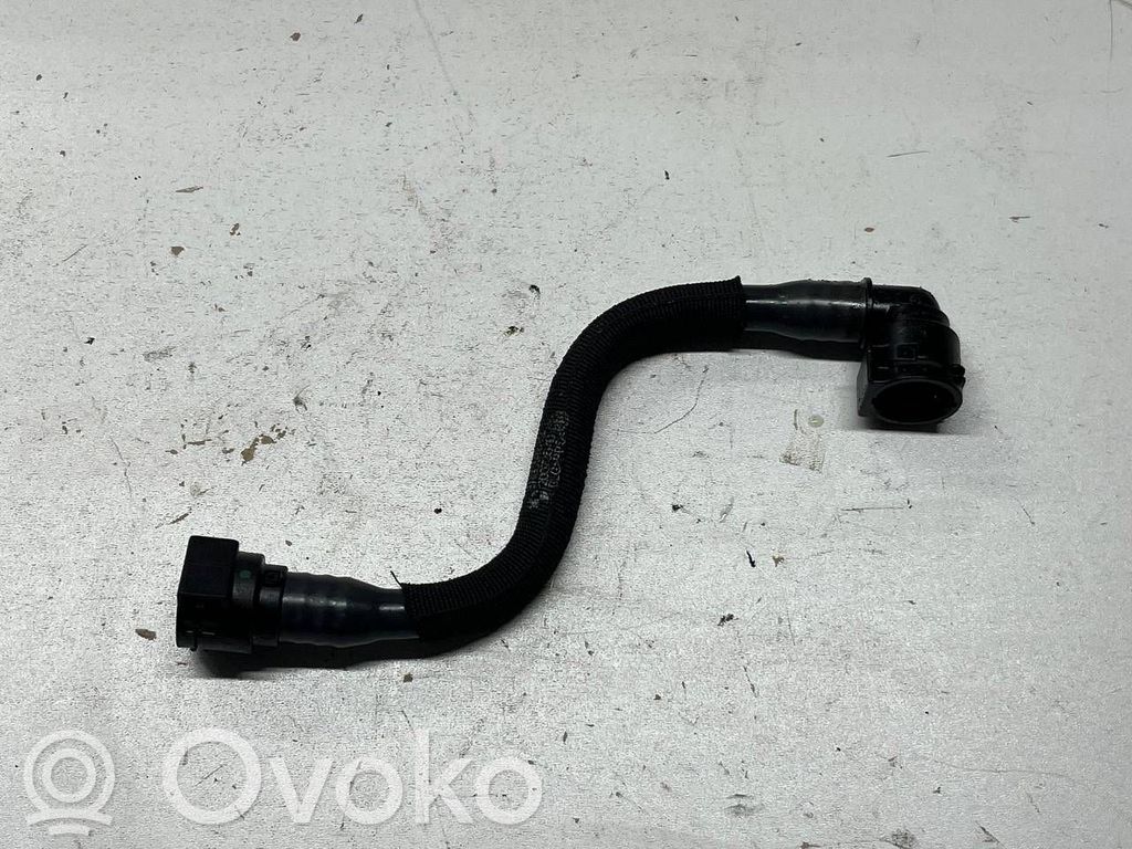 BMW 2 Active Tourer U06 Engine coolant pipe/hose 
