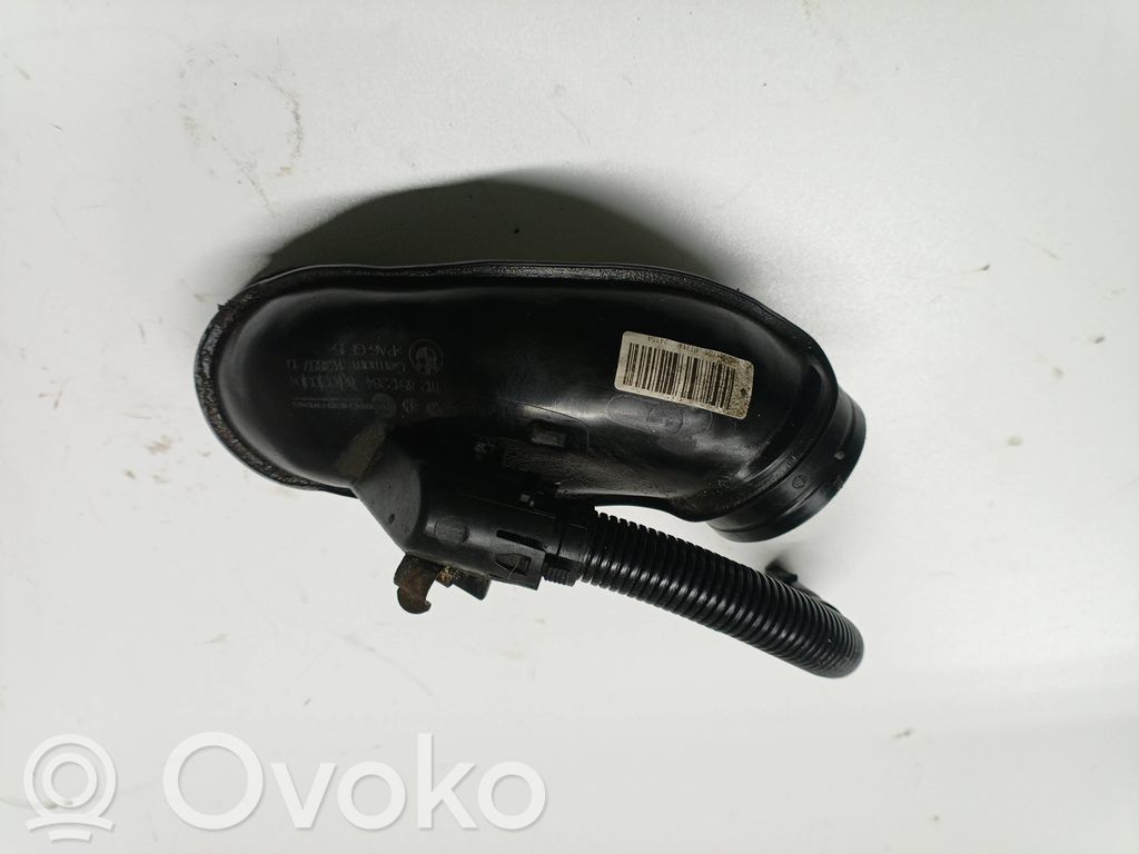 Część rury dolotu powietrza   8512284,N1020304,14389710,E1020304