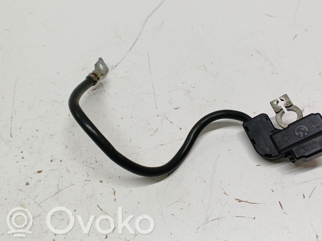 BMW 5 E60 E61 Maakaapeli, akku 