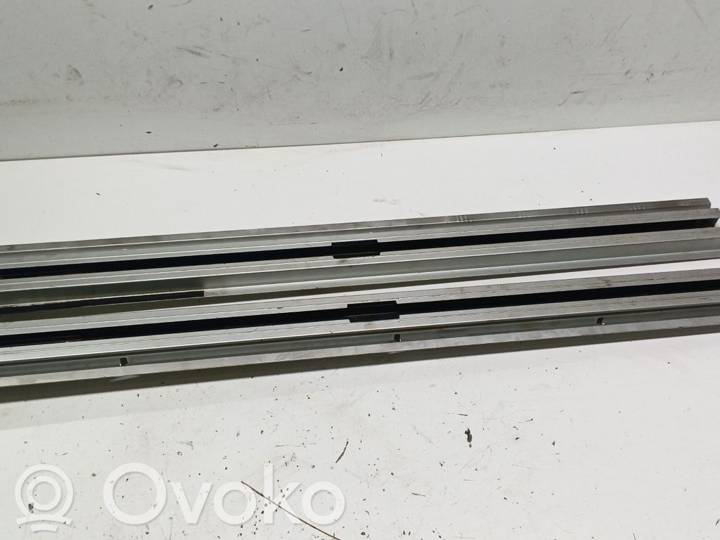 BMW X3 E83 Muu sisätilojen osa 