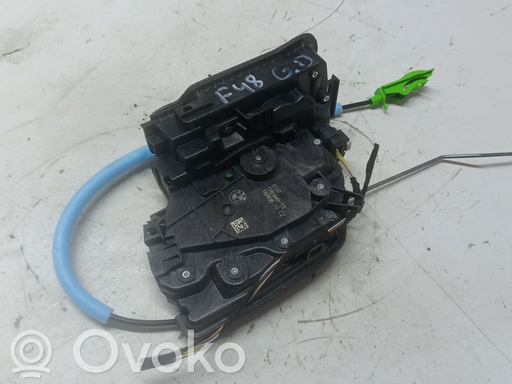 BMW X1 F48 F49 Încuietoare ușă spate 