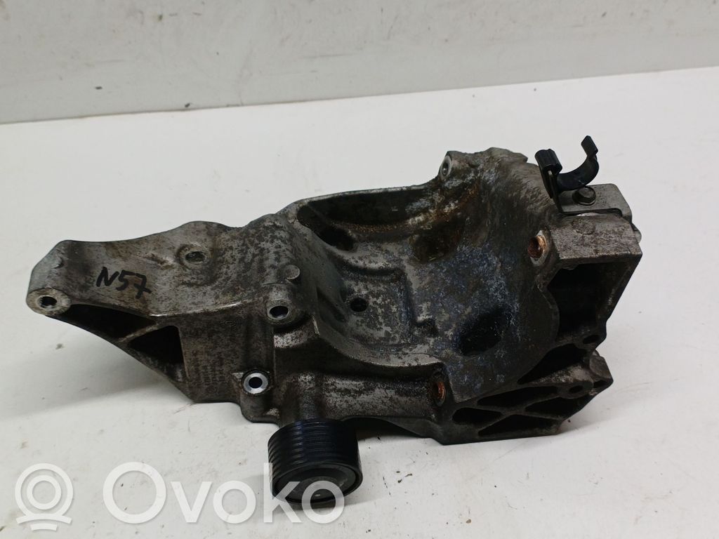 BMW X6 E71 Supporto del generatore/alternatore 