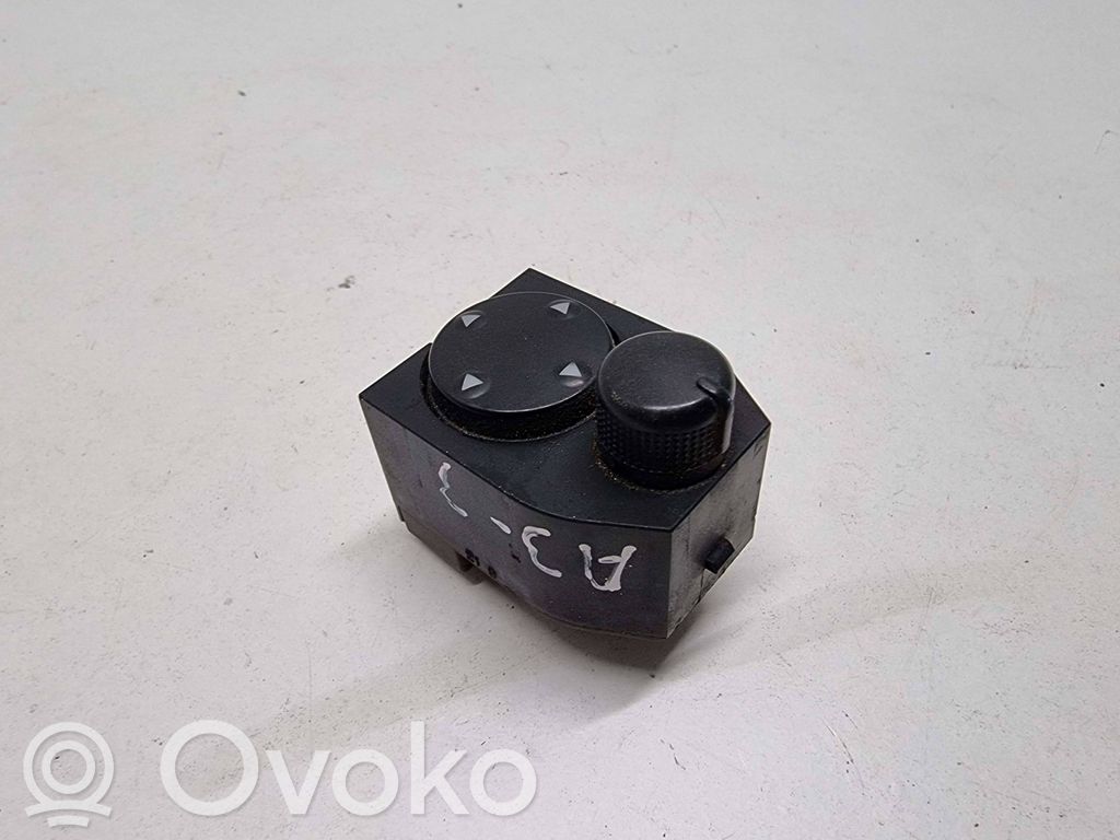 Audi A3 S3 8L Wing mirror switch 