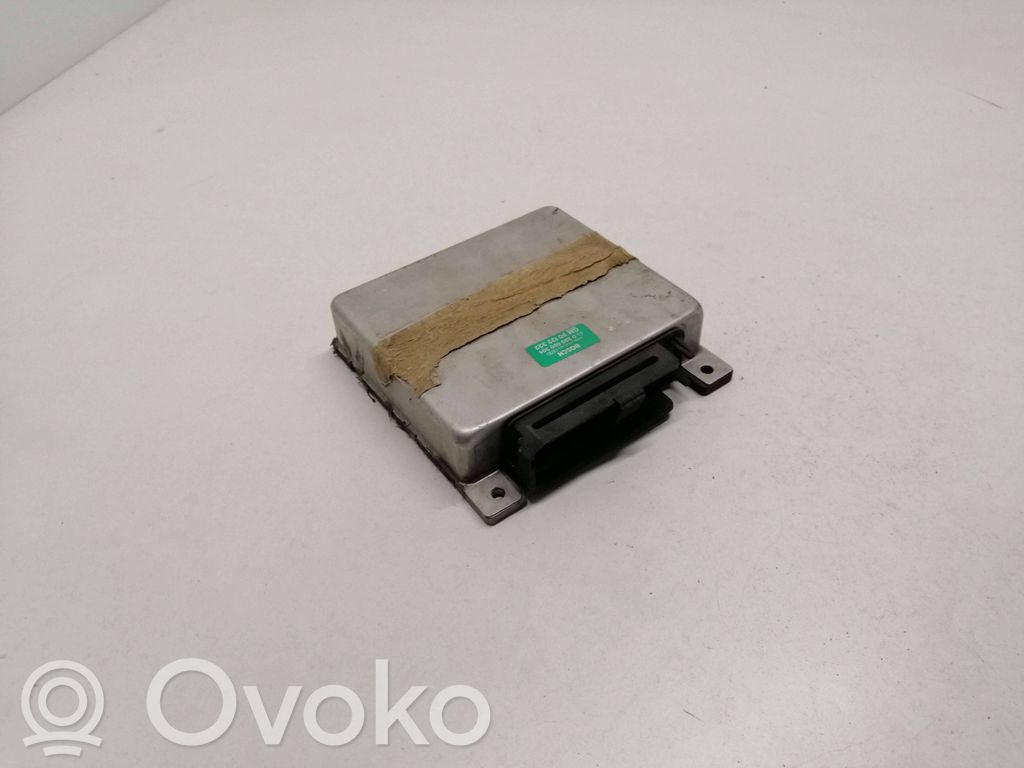 Opel Ascona C Engine control unit/module 