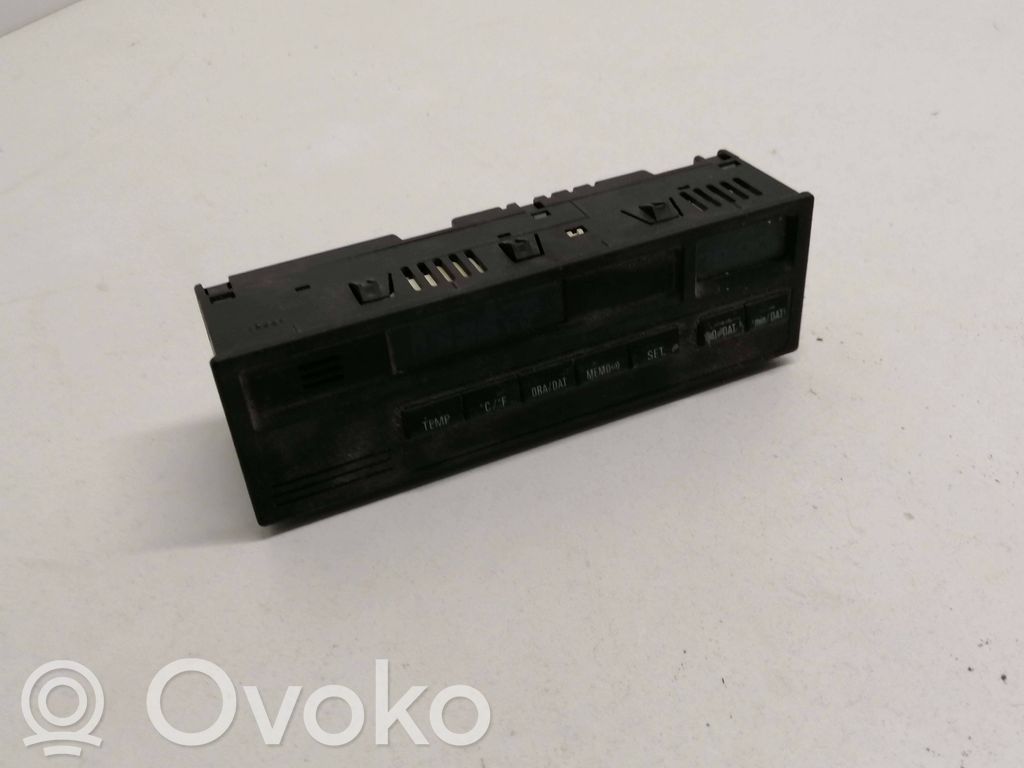 BMW 3 E36 Climate control unit 