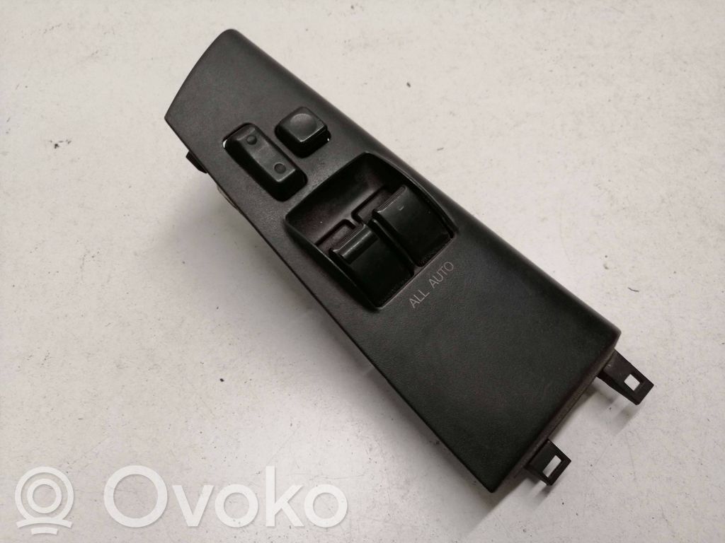 Toyota Corolla E120 E130 Elektrisko logu slēdzis 