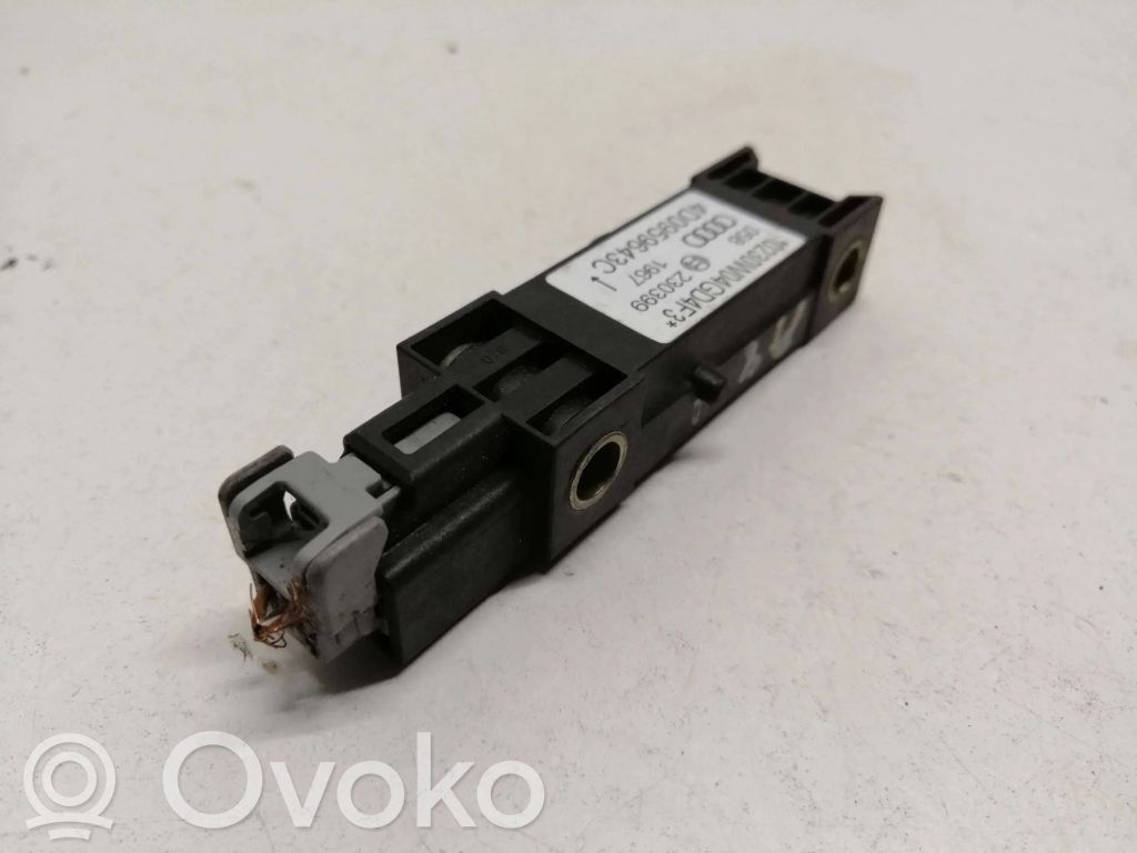 Audi A8 S8 D2 4D Airbagsensor Crashsensor Drucksensor 