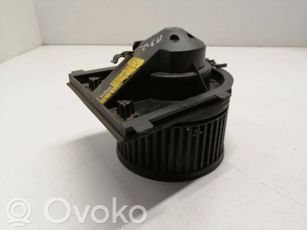Audi A3 S3 8L Heizungslüfter 