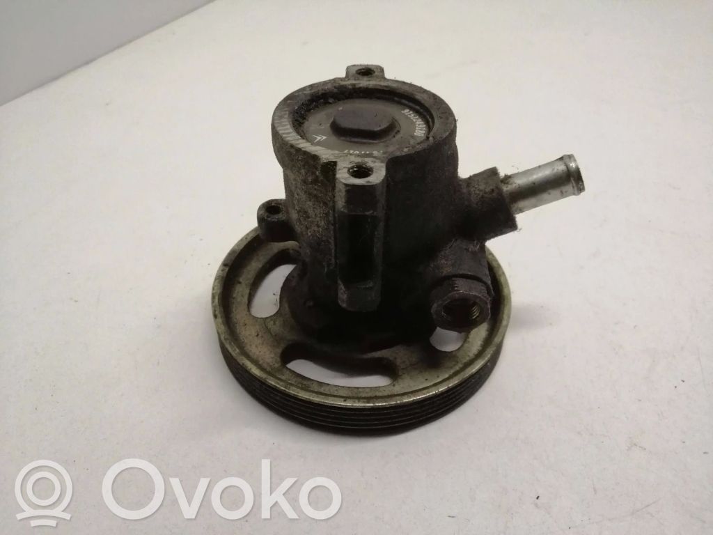 Peugeot 306 Power steering pump 