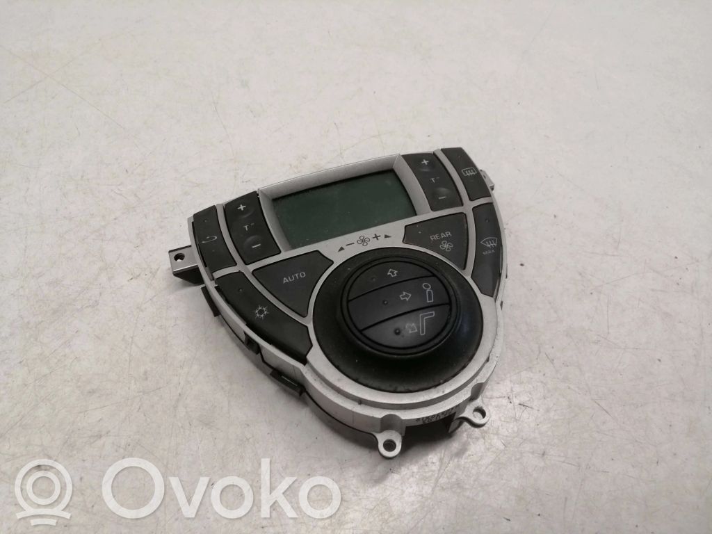 Peugeot 807 Climate control unit 