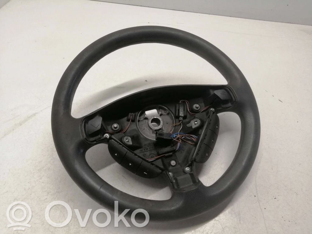 Opel Astra G Ohjauspyörä 