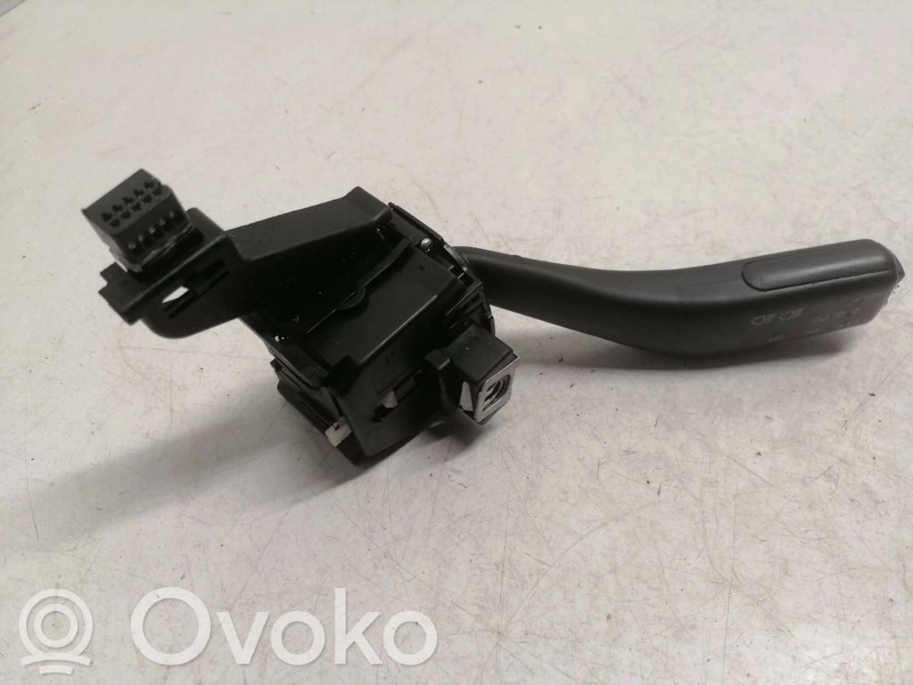 Volkswagen Touran I Indicator stalk 