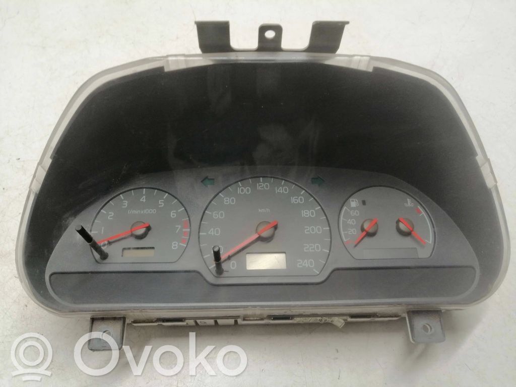 Volvo S40, V40 Spidometrs (instrumentu panelī) 