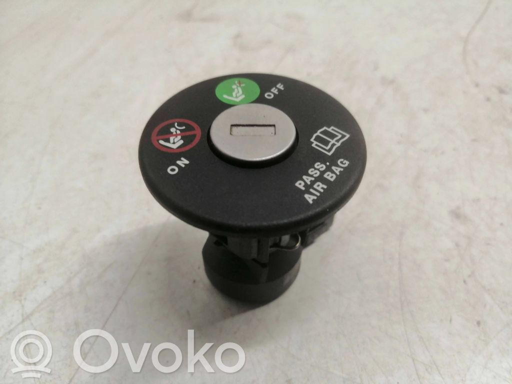 Alfa Romeo 159 Interruttore airbag passeggero on/off 