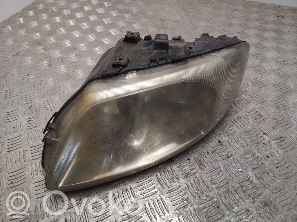 Scheinwerfer   04857703AB,5870100000
