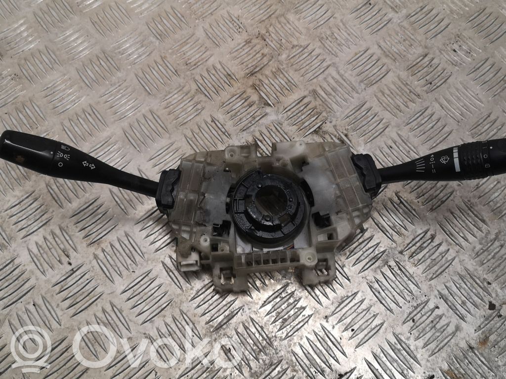 Mitsubishi Pajero Manetka / Przełącznik kierunkowskazów wycieraczek 