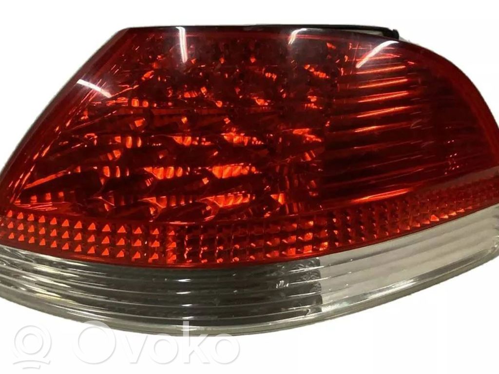 BMW 7 E65 E66 Luz trasera/de freno 