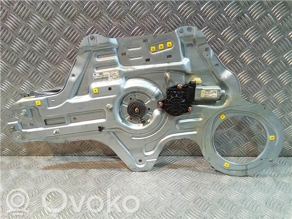 Silnik szyby / okna karoseryjnego   824702F020,4E12A0295