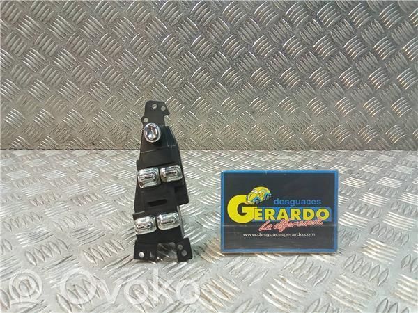 Electric window control switch   5026010AA