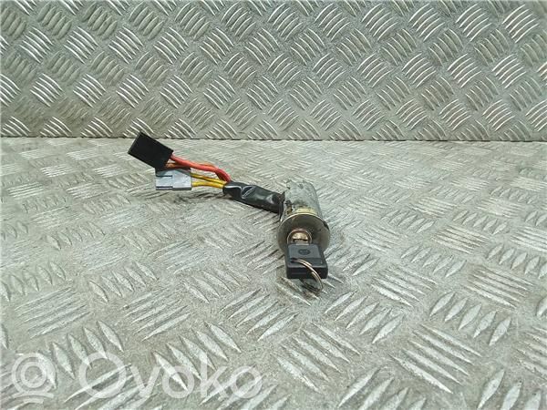 Renault Clio I Virtalukon kytkin 