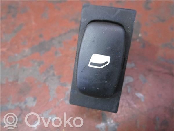 Peugeot 407 Comutator comandă geamuri electrice 