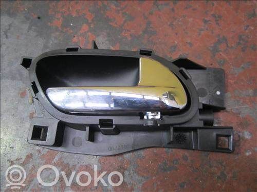Peugeot 407 Manecilla interna puerta trasera 