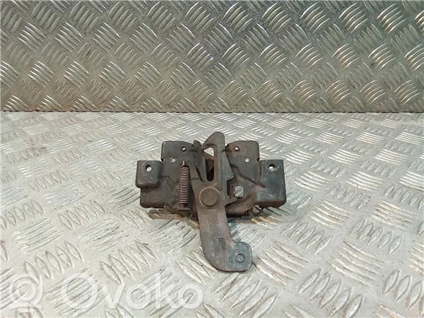 Tie down hook / loop