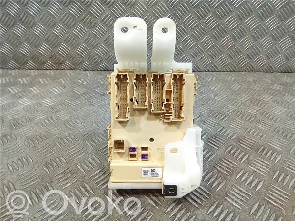 Toyota Auris E180 Modul siguranțe 