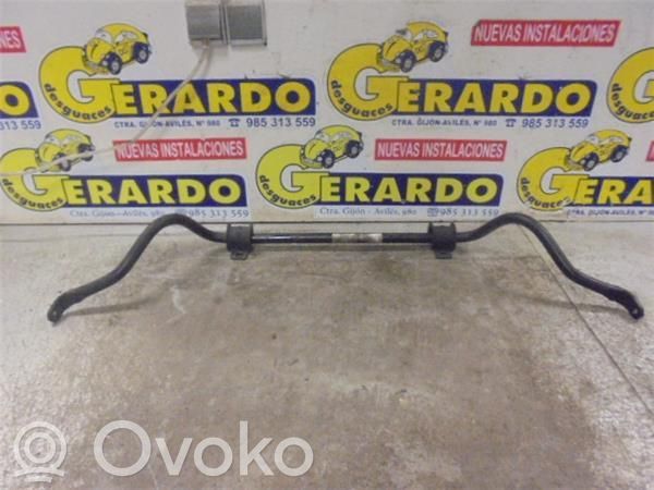 Barra estabilizadora delantera