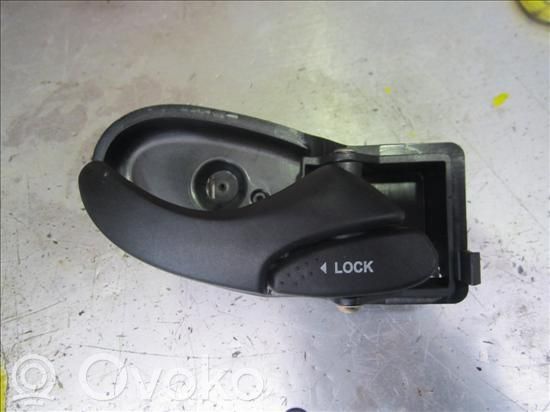 Ford Focus Manecilla interna puerta trasera 