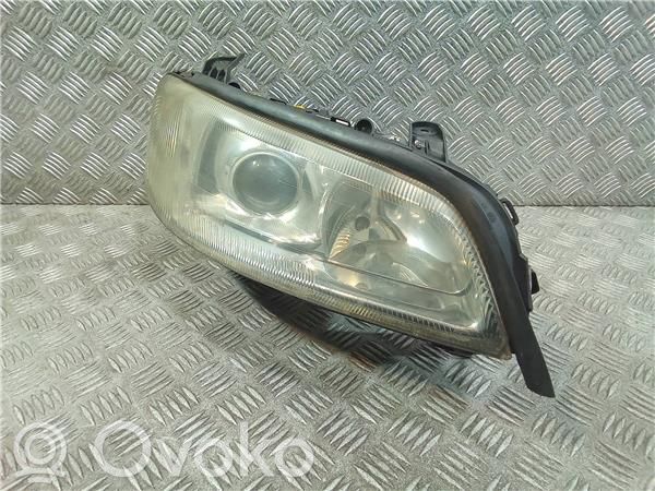 Opel Omega B2 Far 