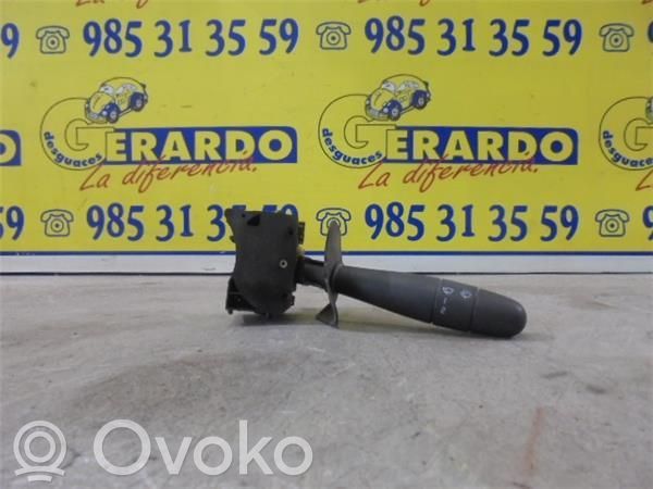 Renault Kangoo I Interruptor del limpiaparabrisas 