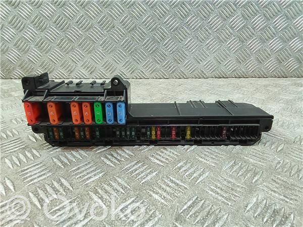 BMW 5 E60 E61 Module de fusibles