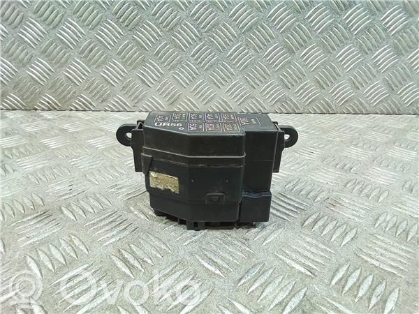 Sulakemoduuli   UR5666760A