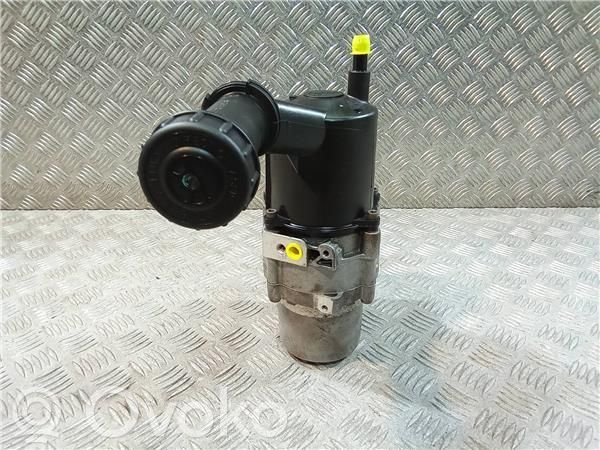 Citroen C4 I Ohjaustehostimen pumppu 
