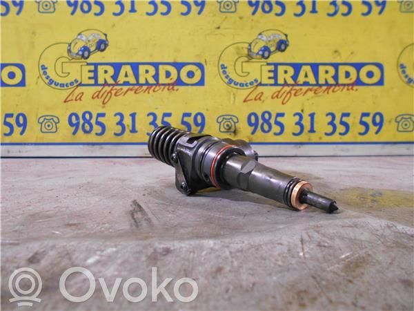 Inyector de combustible   38130073