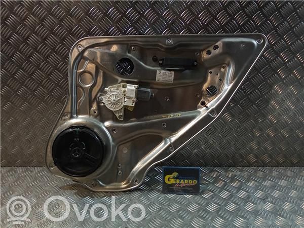 Mercedes-Benz C AMG W204 Motor geam ventilare 