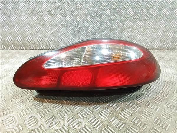 Lámpara de faros/luces traseros