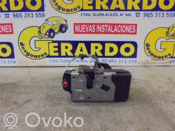 Opel Meriva A Serratura portiera posteriore