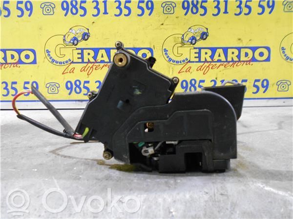 Mazda 323 F Motor der Vordertürverriegelung 
