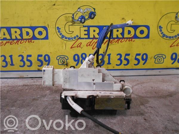 Peugeot 407 Cerradura de puerta trasera