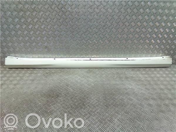 Fiat Grande Punto Orurowanie boczne progów SUV'a 