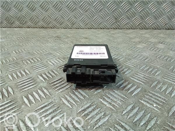 Volkswagen New Beetle Komputer / Sterownik ECU silnika 